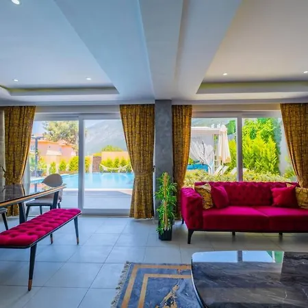 Fethiye Oeluedeniz Uezerinde Lueks Villa Villa *